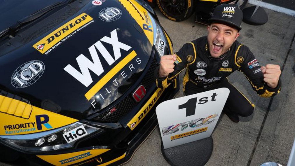 Goff doubles up with Diamond Jubilee pole 